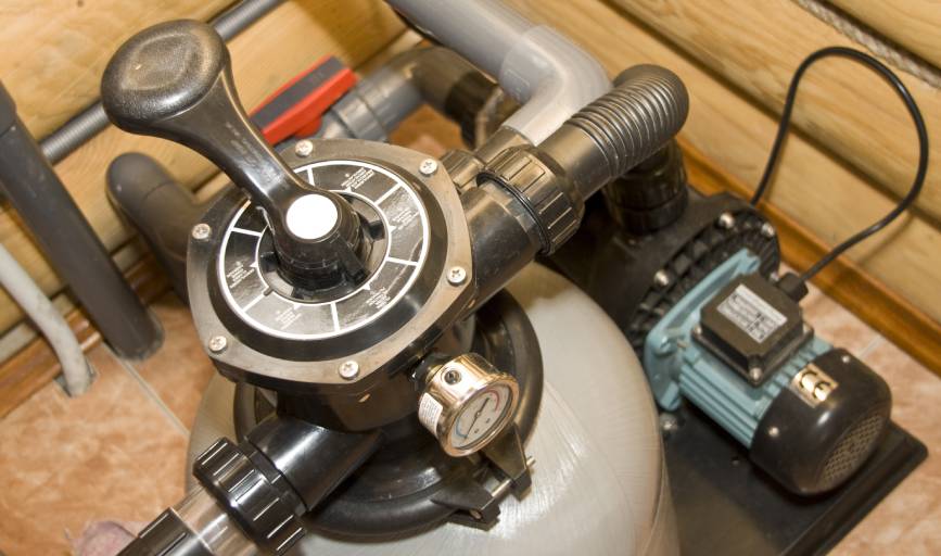 Pool Sharks Cleaning and Maintenance