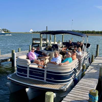 PONTOON BOAT RENTAL