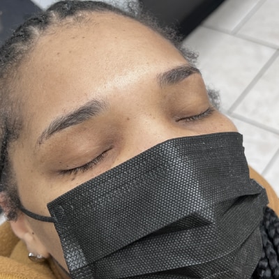 EYEBROW THREADING
