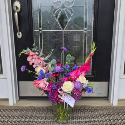 CUSTOM FLOWER ARRANGEMENT