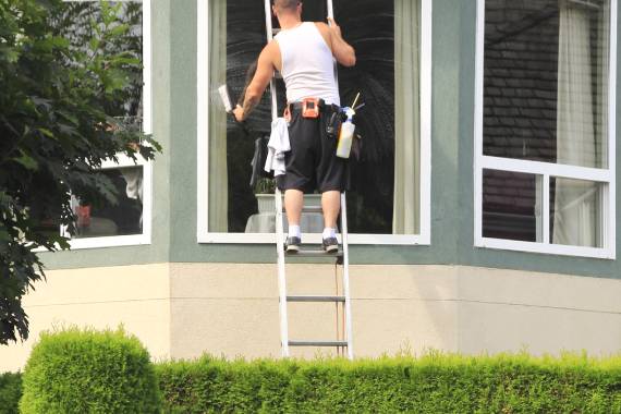 Pure Gleam Housecleaning Services