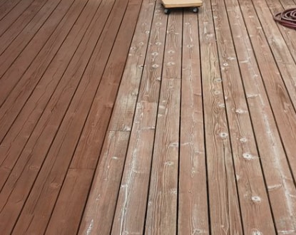 WOOD DECK STAINING