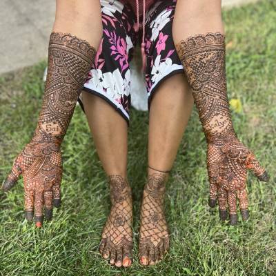 HENNA DESIGN