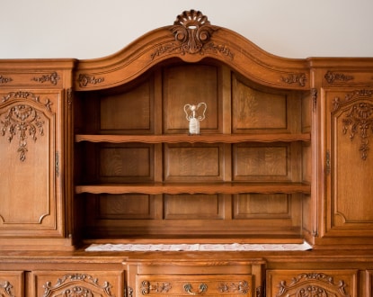 CUSTOM CABINET