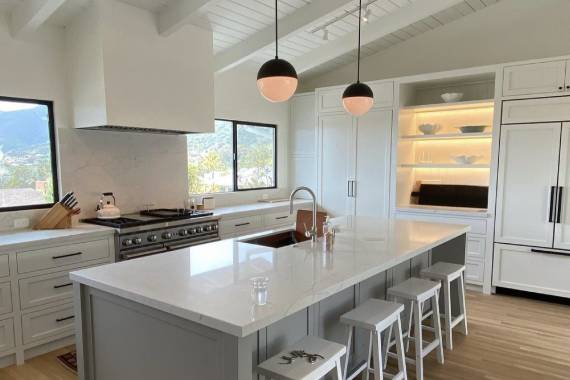 CMJ Cabinets, Inc.