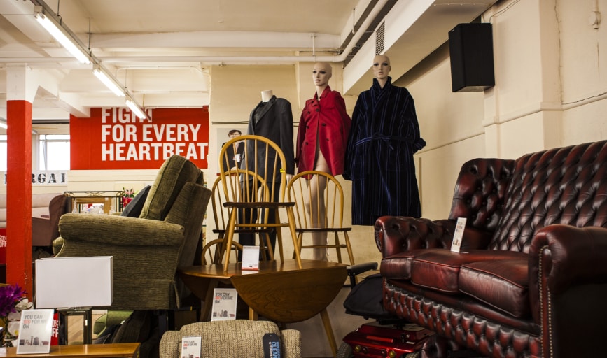 Dottie's Treasure's & 2nd Hand Stuff