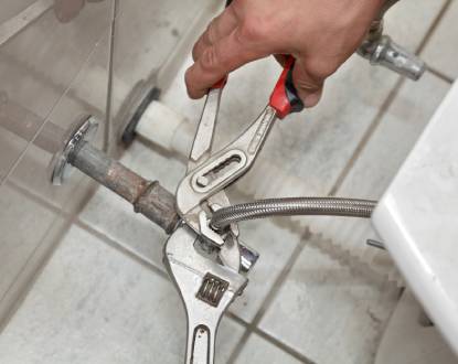 PLUMBING SERVICES
