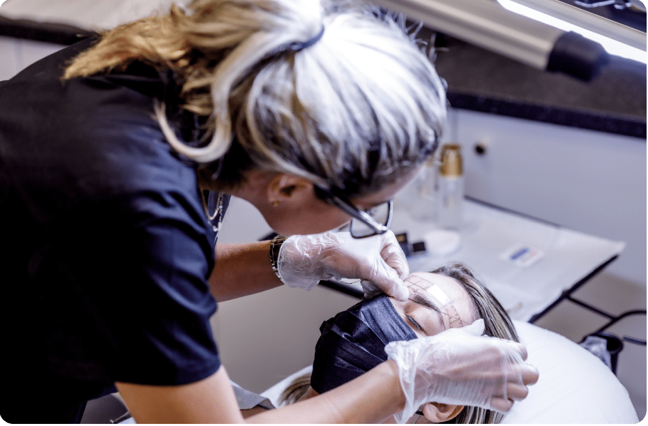 Brows Shaping