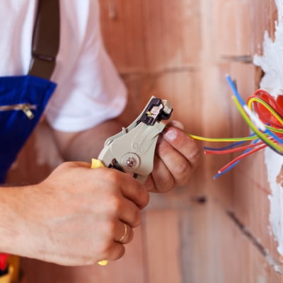 RESIDENTIAL ELECTRICIAN SERVICES