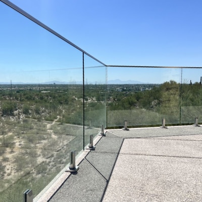 INDUSTRIAL GLASS FENCING