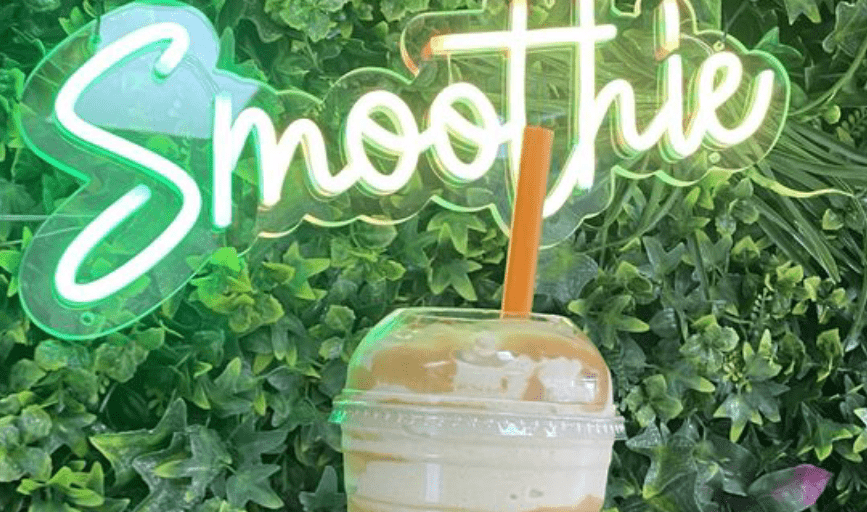 Healthy & Delicious Smoothie Spot