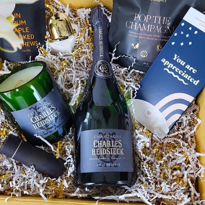 CHAMPAGNE GIFTS