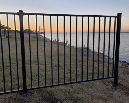 ALUMINUM FENCE