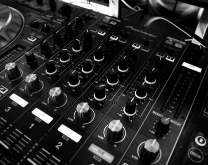 AUDIO EQUIPMENT RENTAL