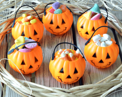 HOLIDAY THEMED GIFT BASKETS