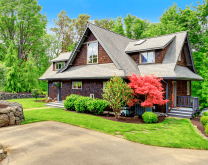 CUSTOM BACKYARD BUILDING