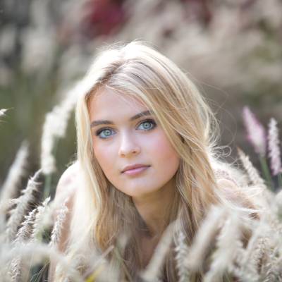 HIGH SCHOOL PORTRAITS