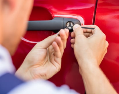 CAR LOCKOUT SERVICES