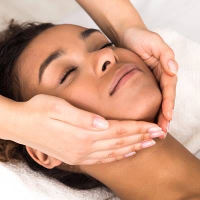 FACIAL MASSAGE