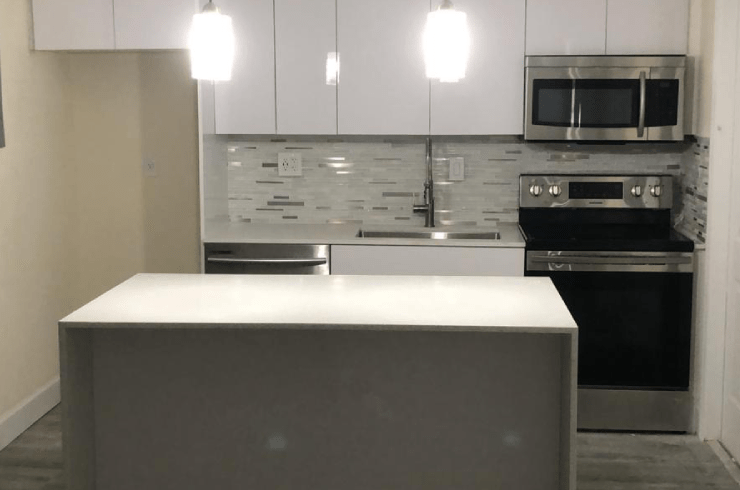 THOMPSON GROUP CONSTRUCTION