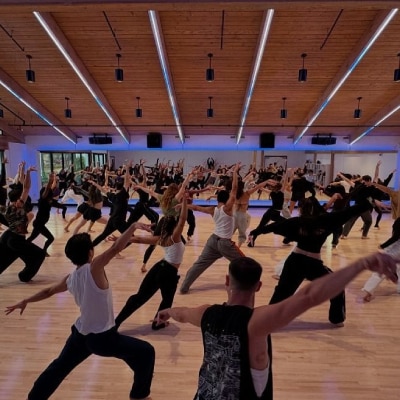 ADULT DANCE CLASSES