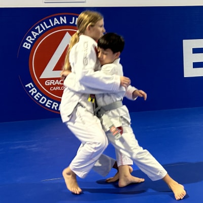 TEENS BJJ CLASSES