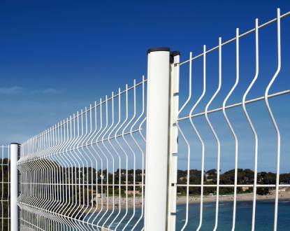 COMMERCIAL FENCING