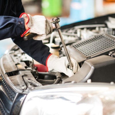 AUTO REPAIR 