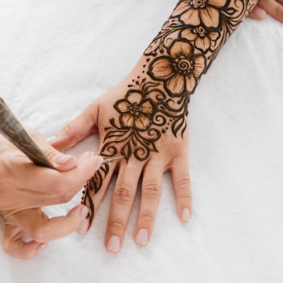 HENNA TATTOOS
