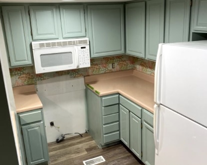 KITCHEN REMODELING