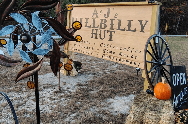 A & J's Hillbilly Hut