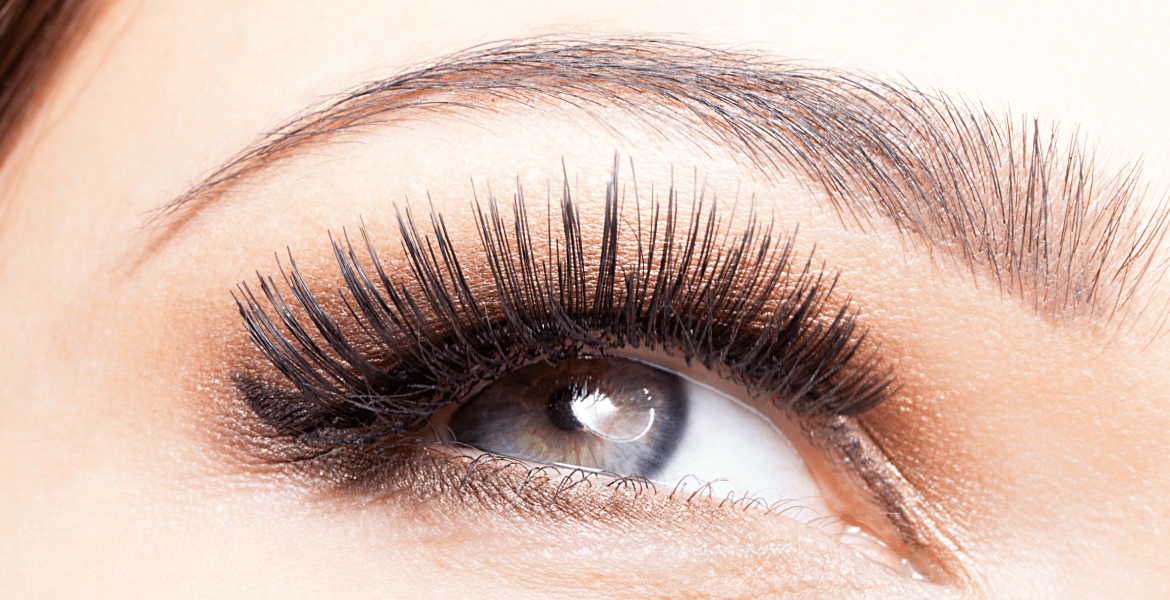 Eyelashes R Us - Thread 'N' Wax Away