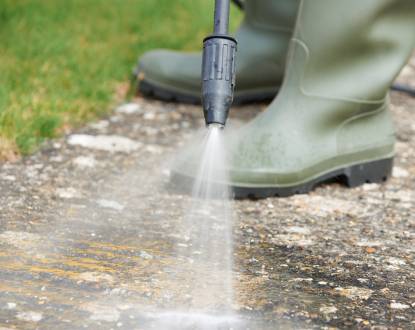 PRESSURE WASHING