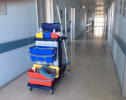 COMMERCIAL CLEANING SERVICE