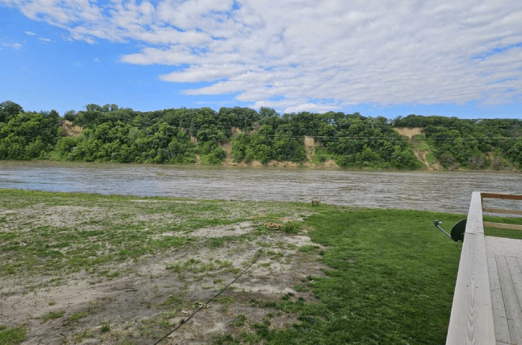 Lemus Groundskeeping