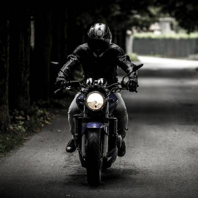 MOTORCYCLE LESSONS FOR TEENS