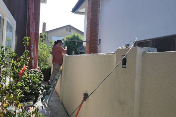 Carlos The Electrician