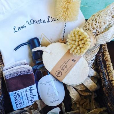 MOBILE NON-TOXIC CLEANING SUPPLIES