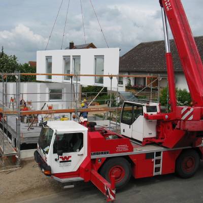 HOUSE LIFTING