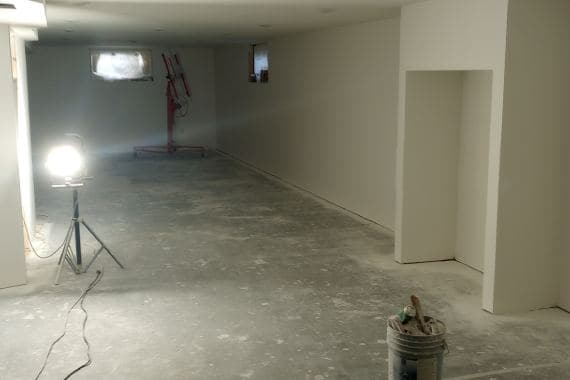 Hey Do You Need Your House Painted