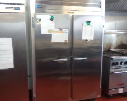 REACH-IN REFRIGERATOR REPAIRS