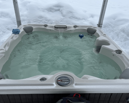 HOT TUB CLEANING SERVICE
