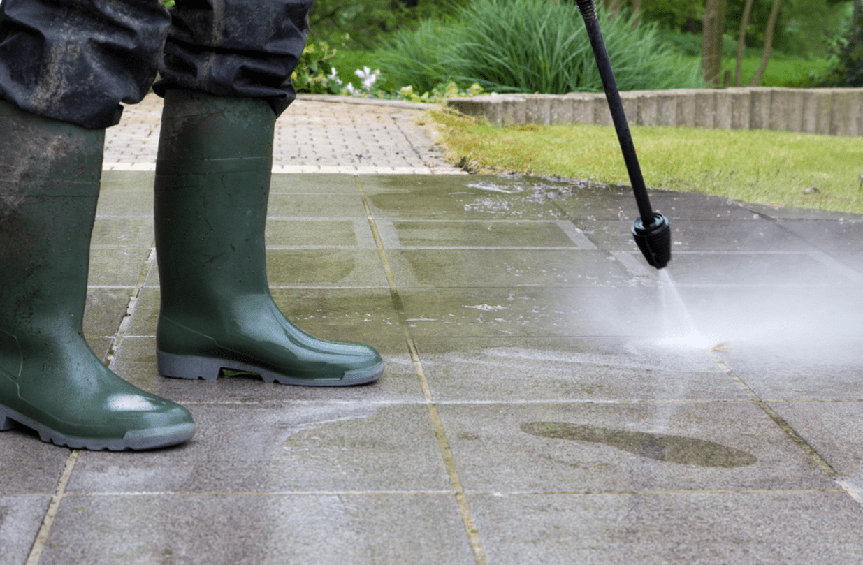 A Side Pressure Wash