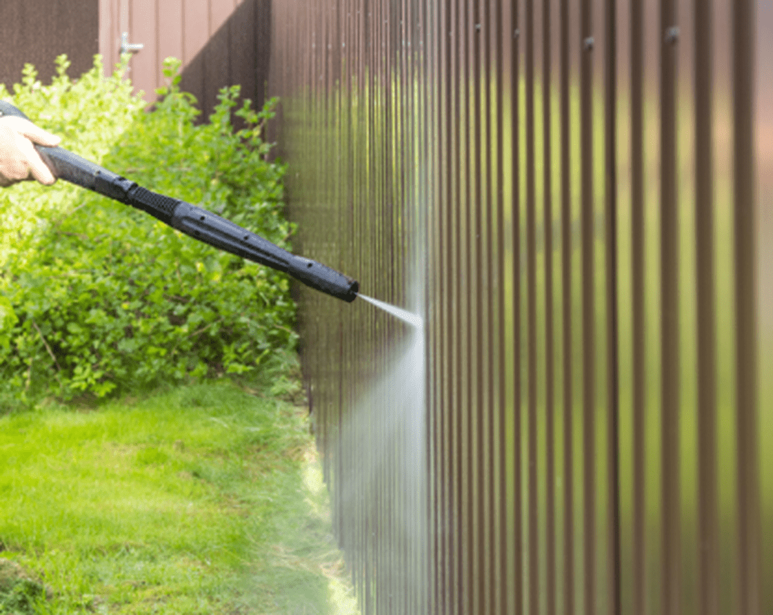 FENCE PRESSURE WASHING