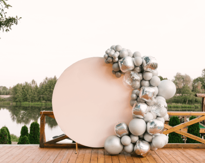 WEDDING BALLOON DECOR