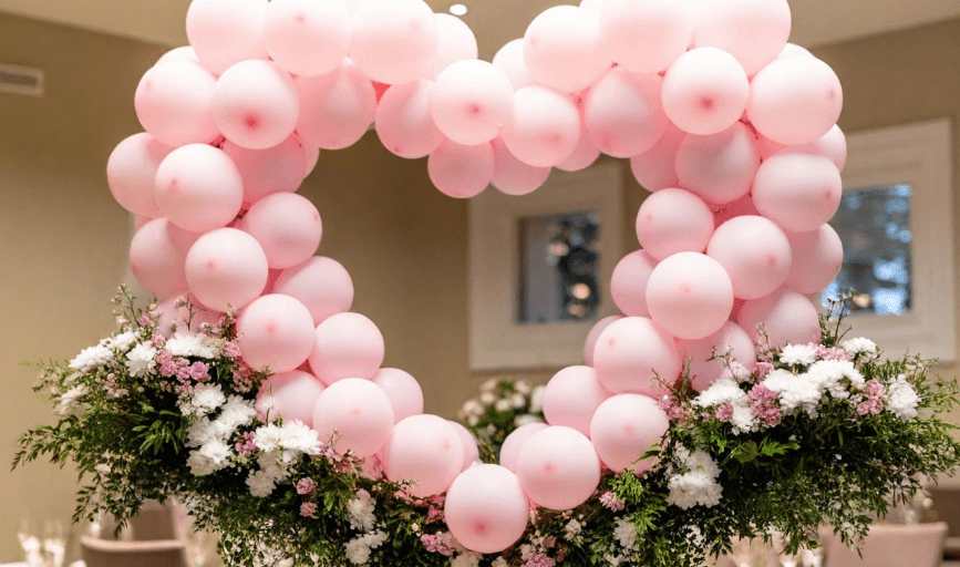 Balloon Babe Los Angeles 