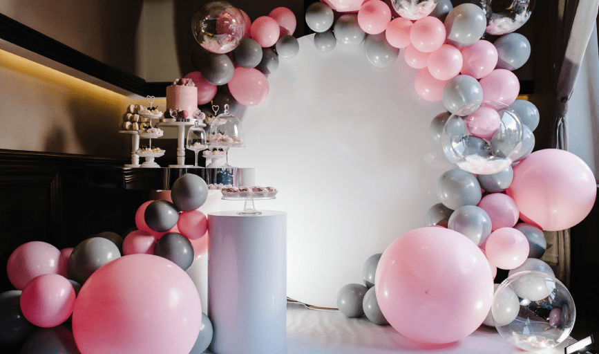 Balloon Babe Los Angeles 