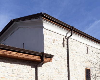 COMMERCIAL GUTTER SERVICES