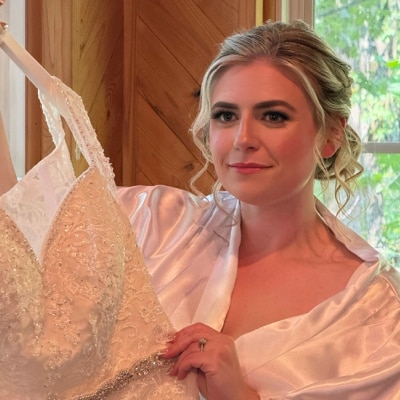 BRIDAL MAKEUP ARTIST SERVICES