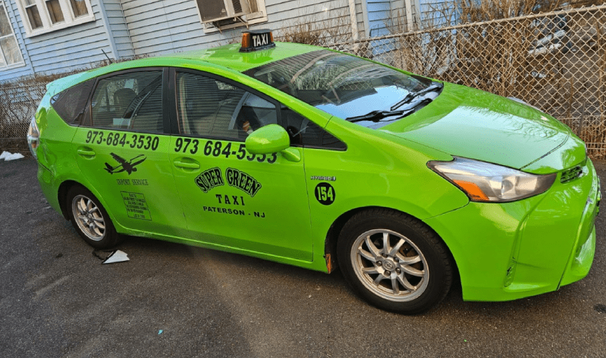 Super Green Taxi